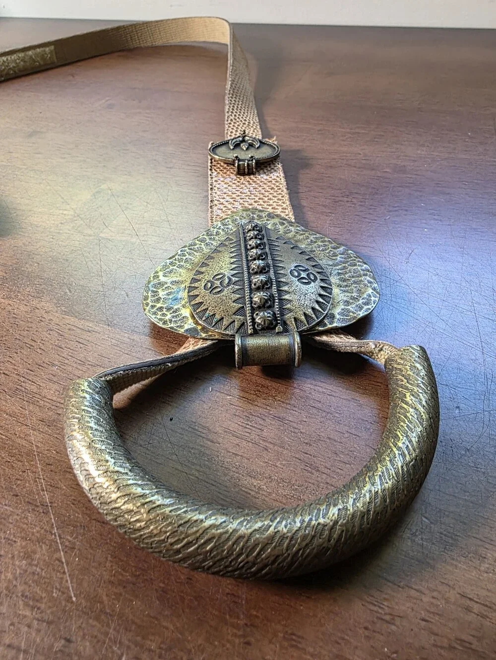 Vintage Omega 80s 90s Metallic Snake Heart Statement Belt